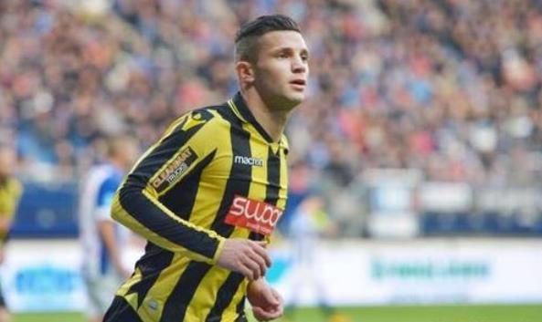 卡斯爾的投 卡斯爾的投