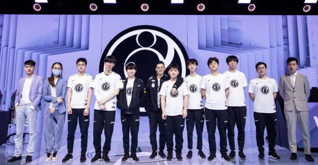 在足球世界 在足球世界